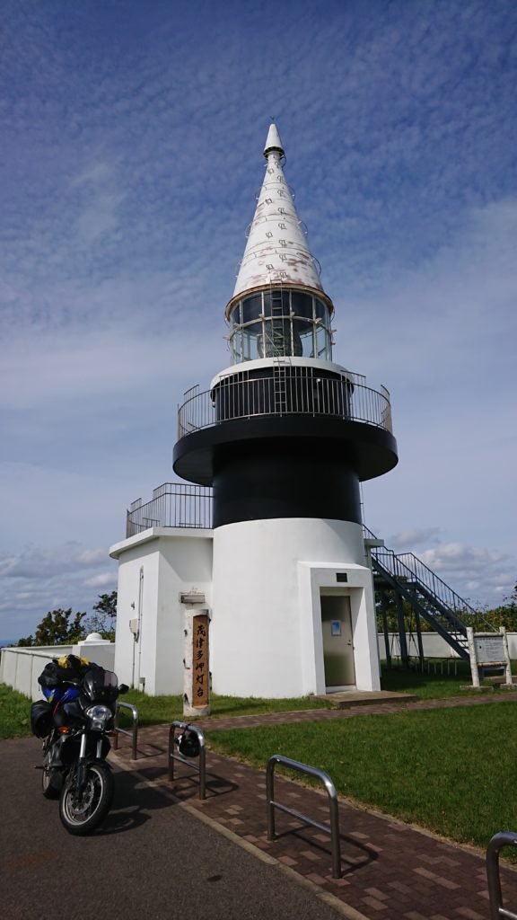 茂津多岬灯台 塔頂までの高さ日本一 北海道島牧郡島牧村 風感じる