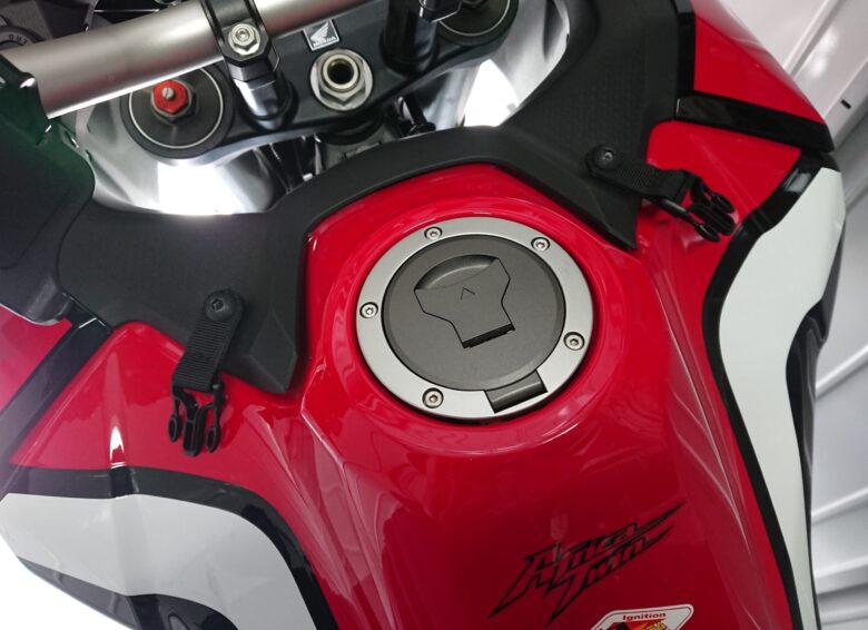 【CRF1100L アフリカツイン】 純正タンクバッグ購入